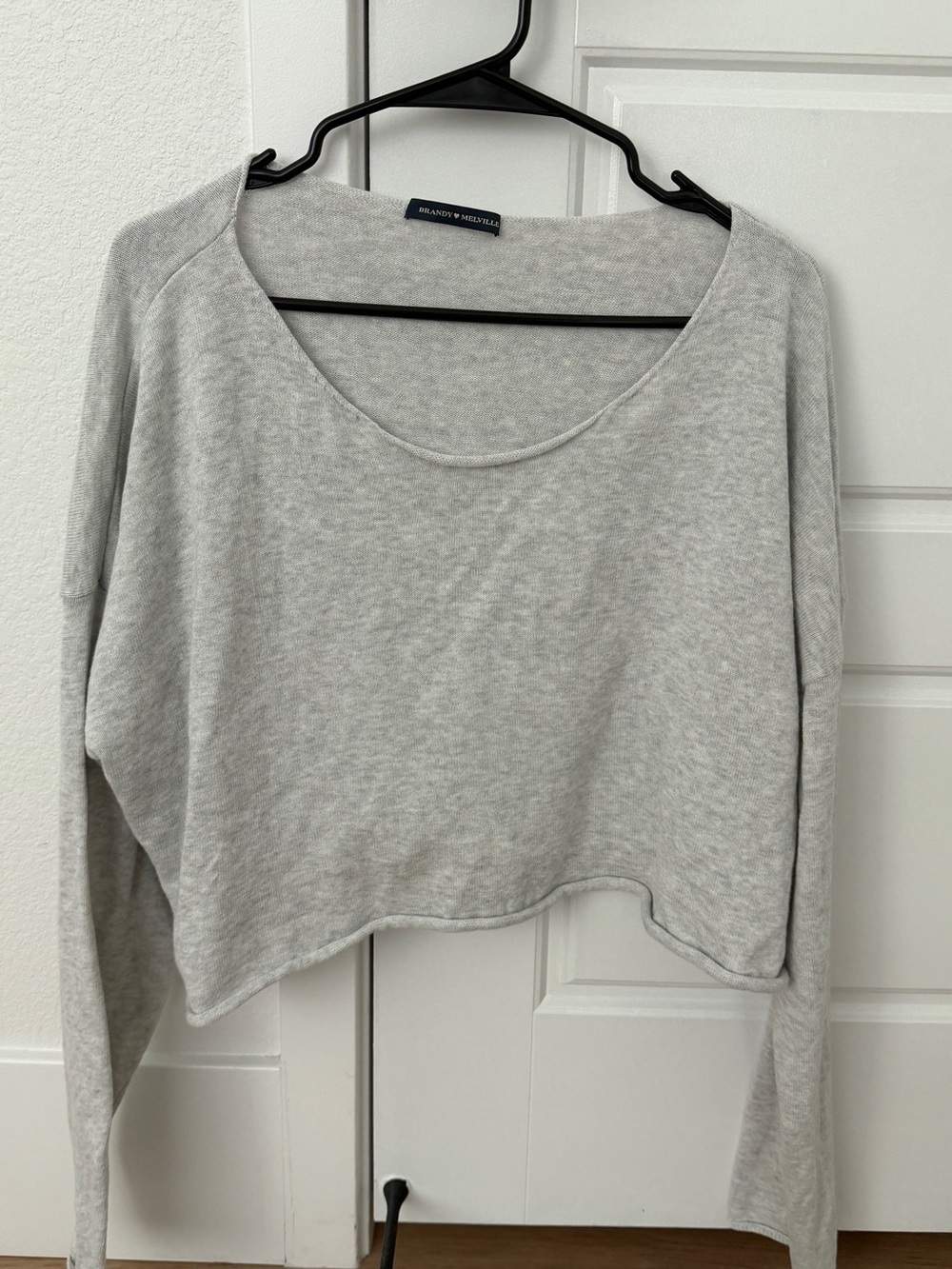 Brandy Melville Cameron Cropped Sweater Grey Womens OS - Picture 4 of 6